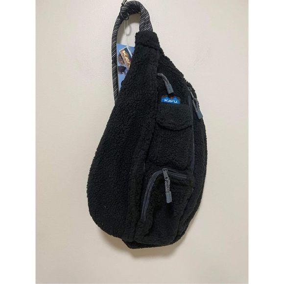 NWT KAVU SHERPA FLEECE ROPE BAG - Picture 11 of 13
